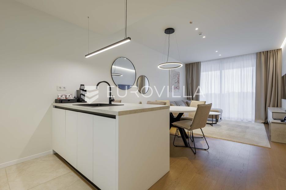 Appartement À vendre -  Umag