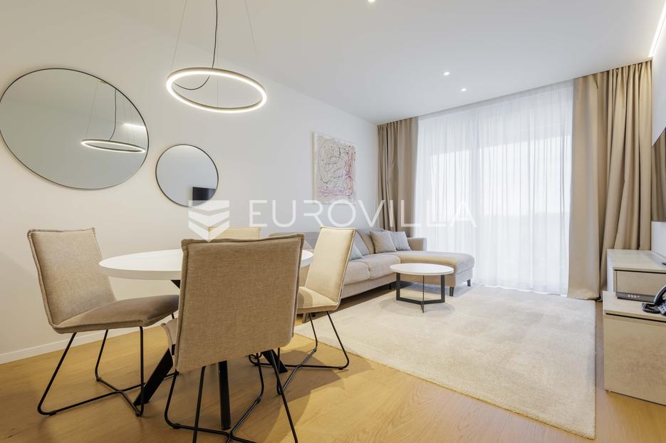 Appartement À vendre -  Umag