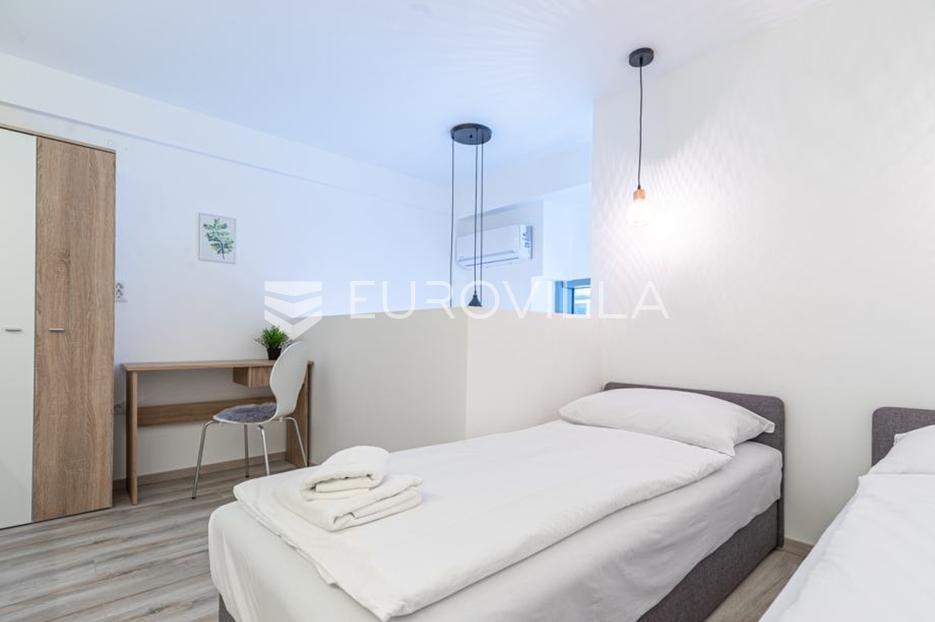 Flat For sale Gornji grad / Centar