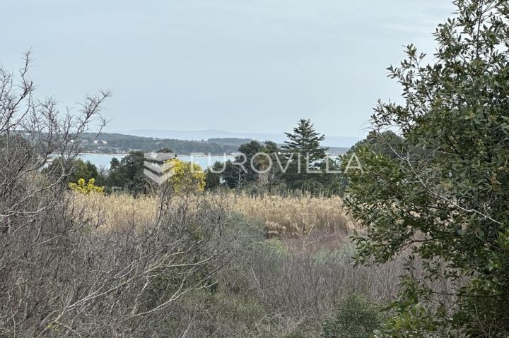 Land for sale 3020 m² – Premantura