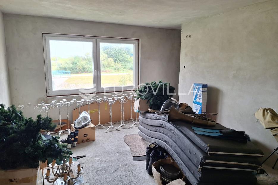 Dům Na prodej -  Karlovac