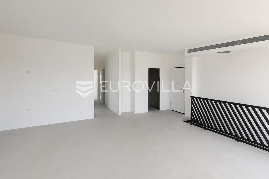 Appartement À vendre - Grad Zagreb Maksimir - foto 2/7