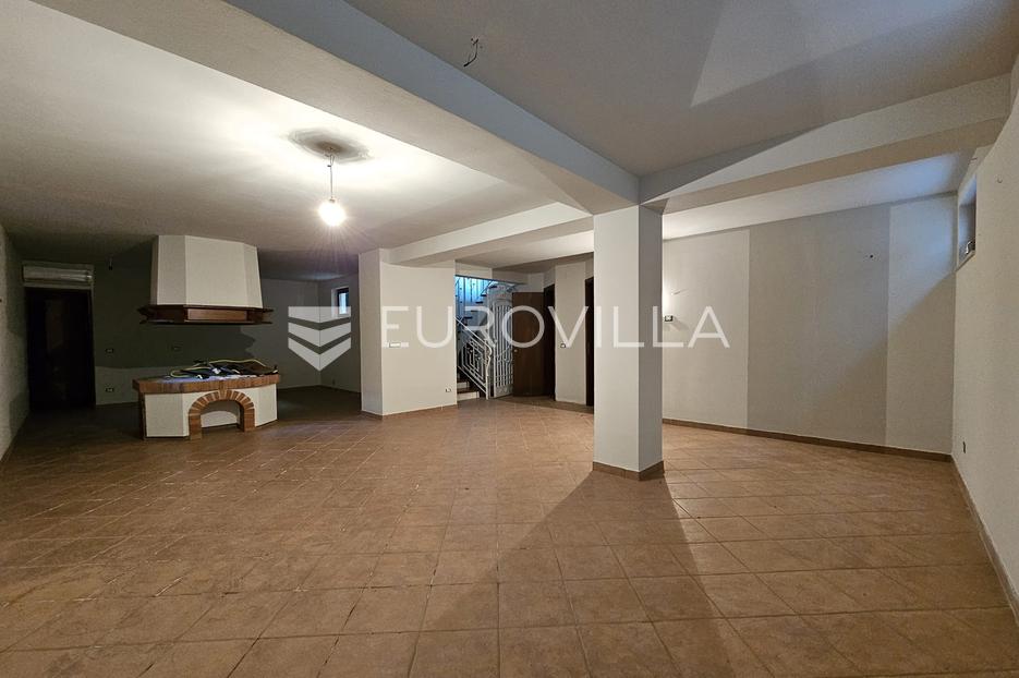 Casa In vendita -  Poreč