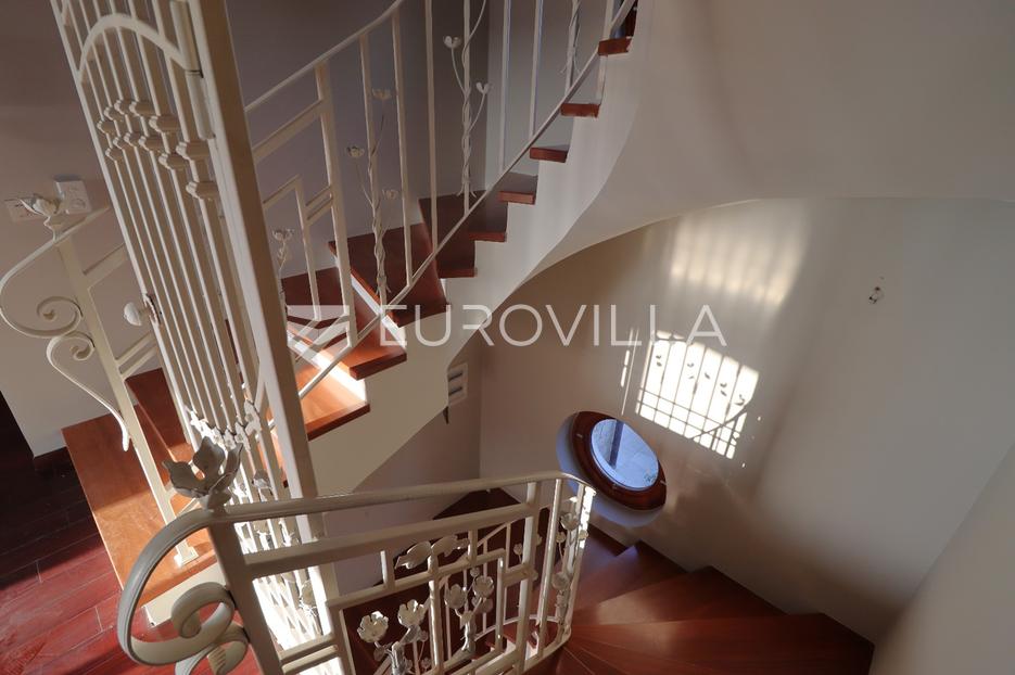 Casa In vendita -  Poreč