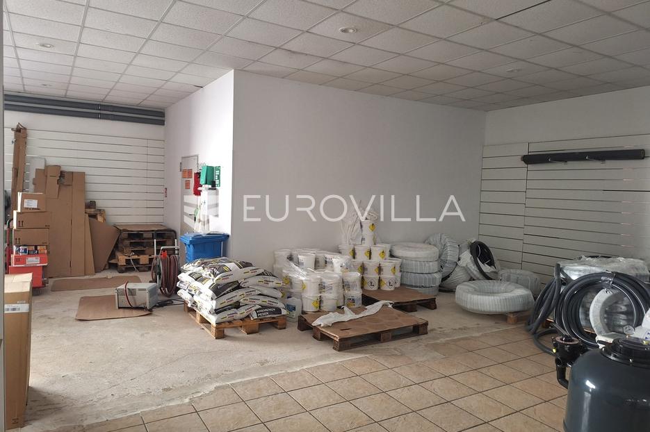 Poslovni prostor Na prodaju - Istarska Pula