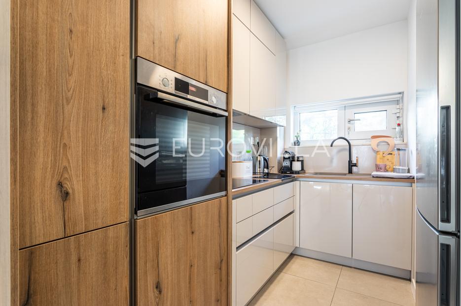 Apartment Zu verkaufen -  Solin
