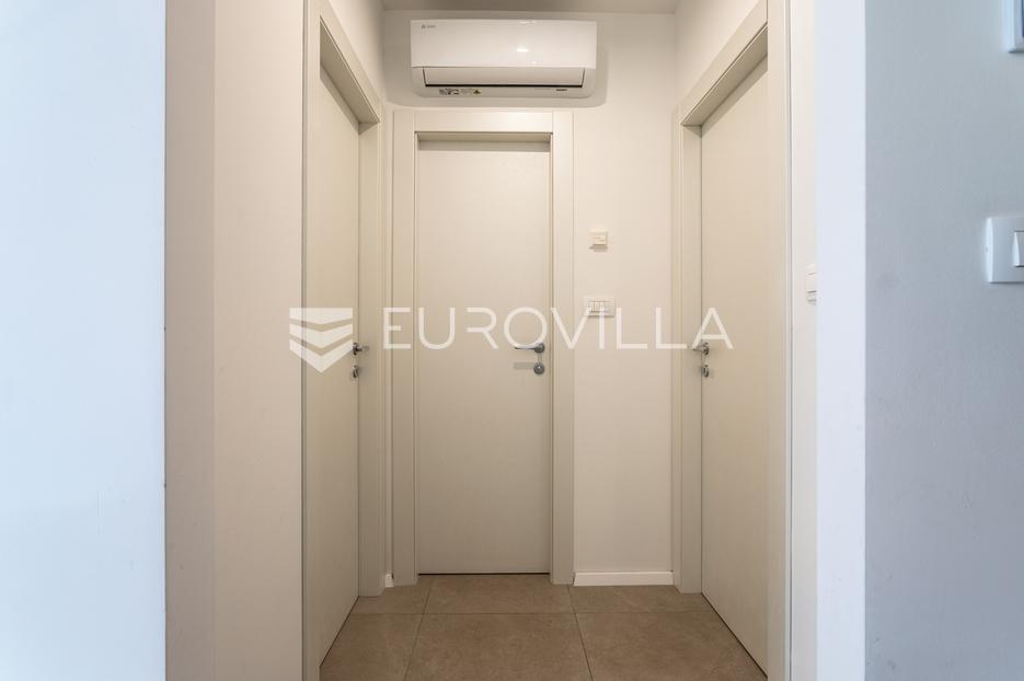 Apartment Zu verkaufen -  Solin