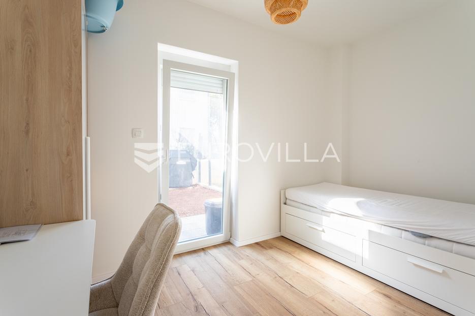 Apartment Zu verkaufen -  Solin
