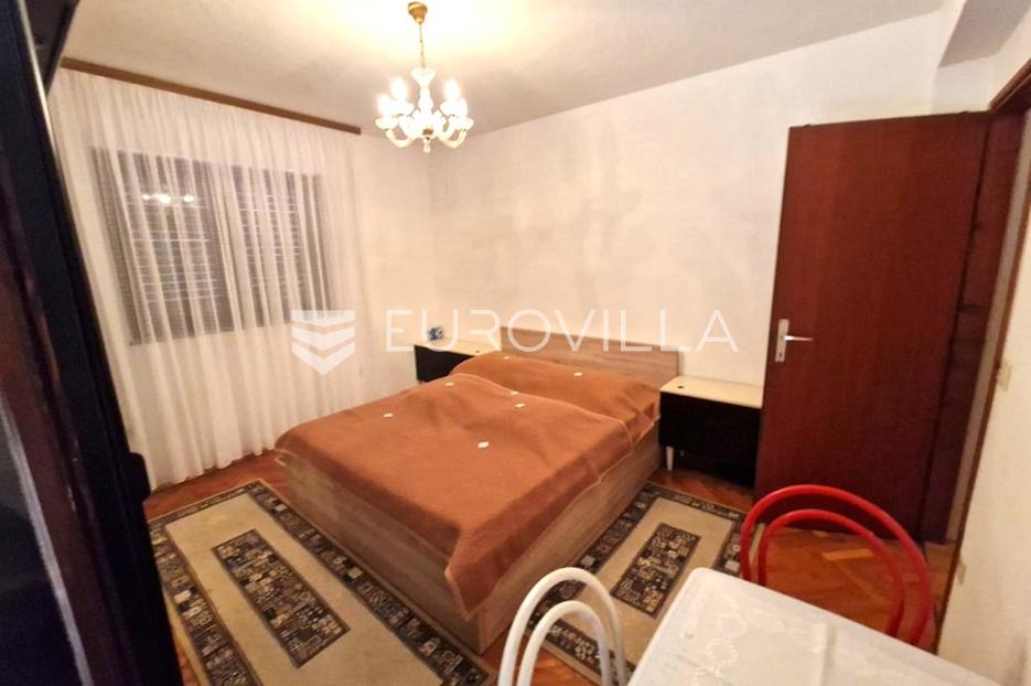 Kuća Na prodaju -  Vir