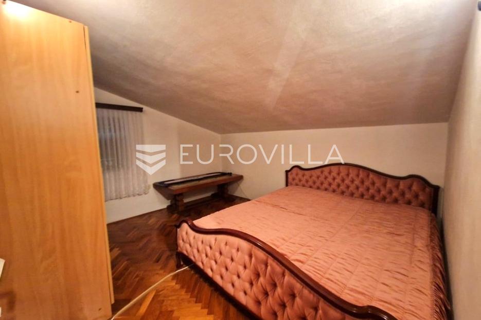 Kuća Na prodaju -  Vir