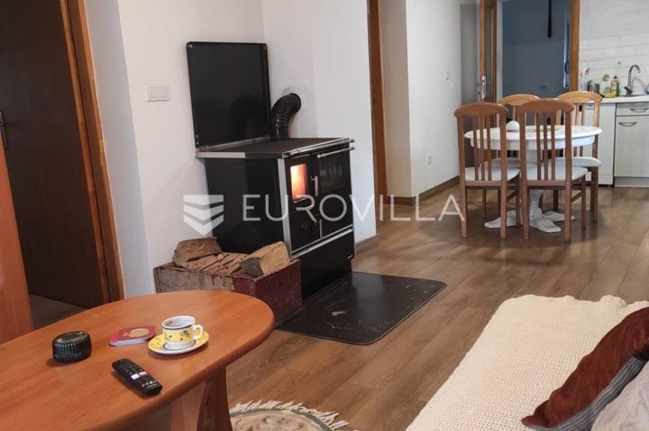 Casa in vendita 280 m² – Lička Jesenica