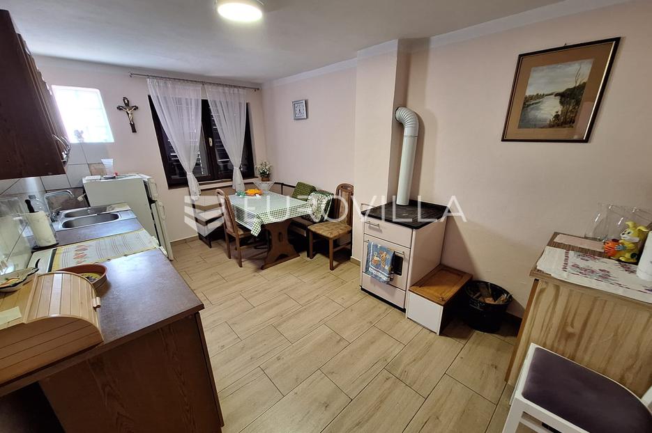 Maison À vendre -  Slunj