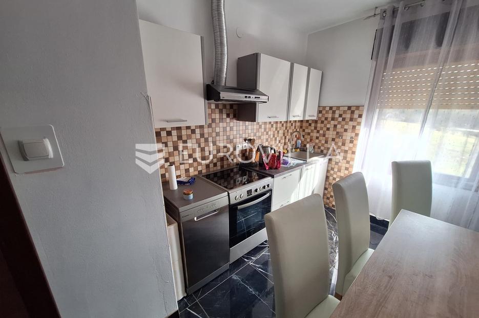 Maison À vendre -  Slunj