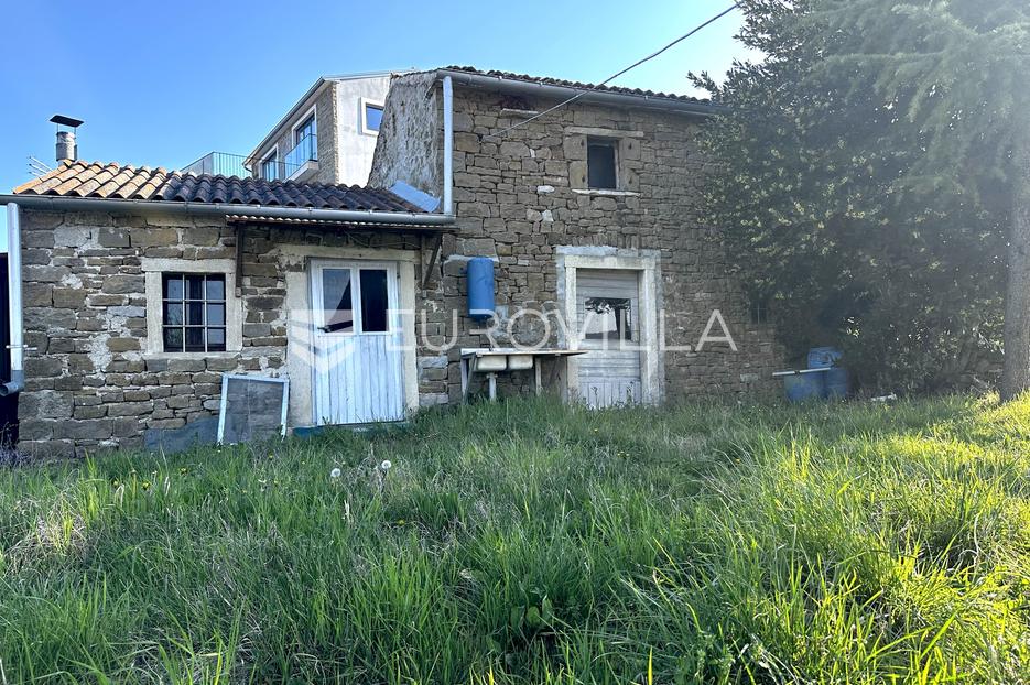 Kuća Na prodaju -  Buje