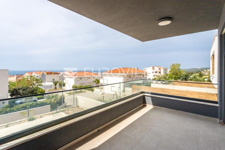 Apartment zu verkaufen 153 m² – Novalja