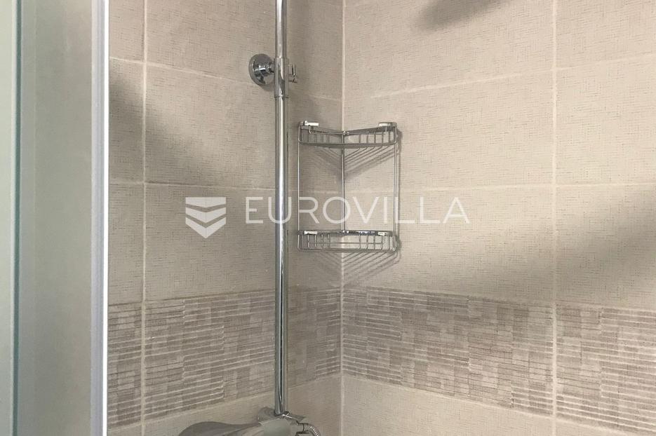 Flat For sale -  Donji Grad