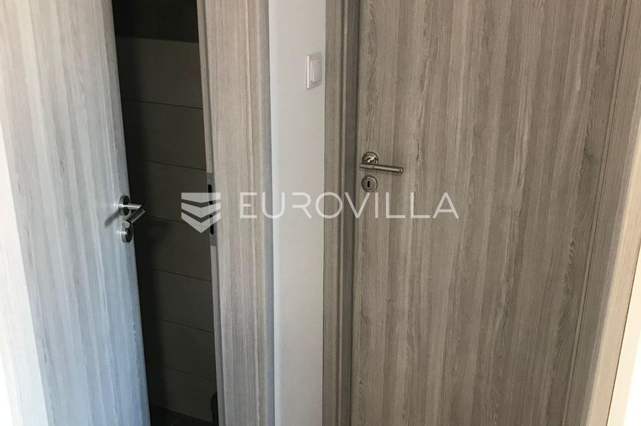 Flat For sale -  Donji Grad