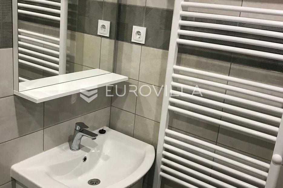 Flat For sale -  Donji Grad