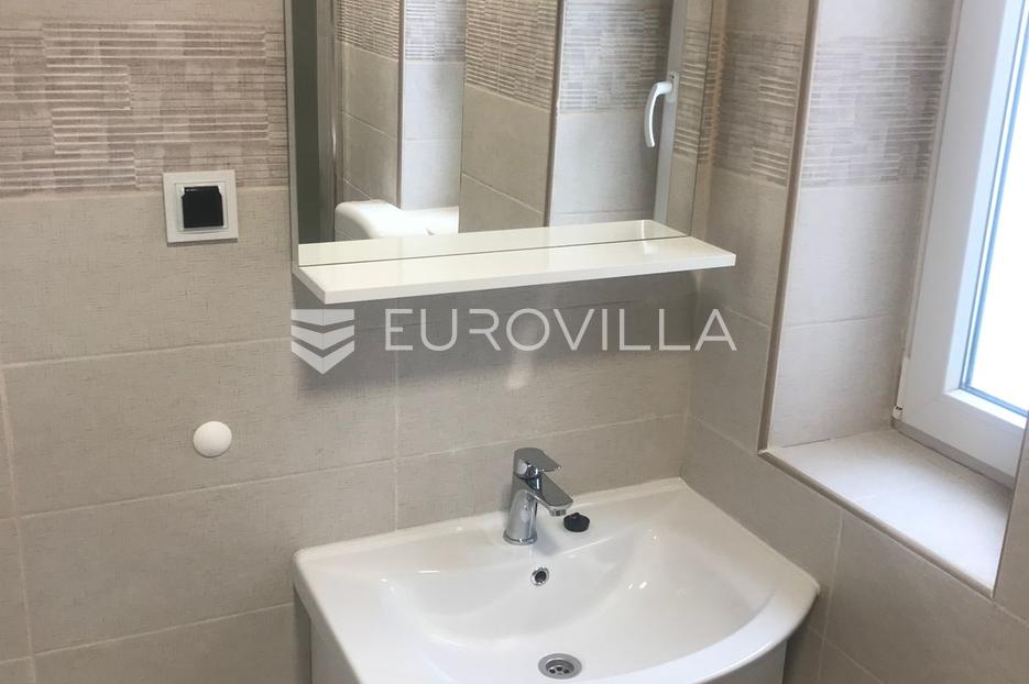 Flat For sale -  Donji Grad