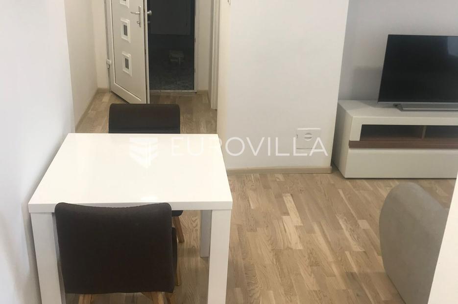 Flat For sale -  Donji Grad