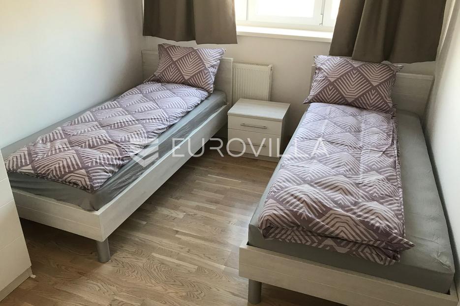 Flat For sale -  Donji Grad