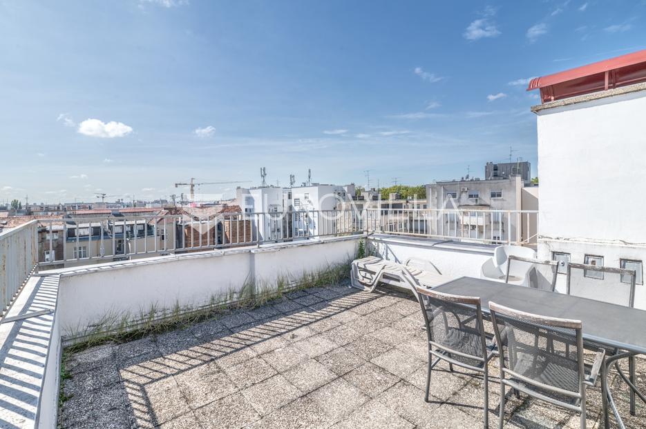 Flat For sale -  Donji Grad