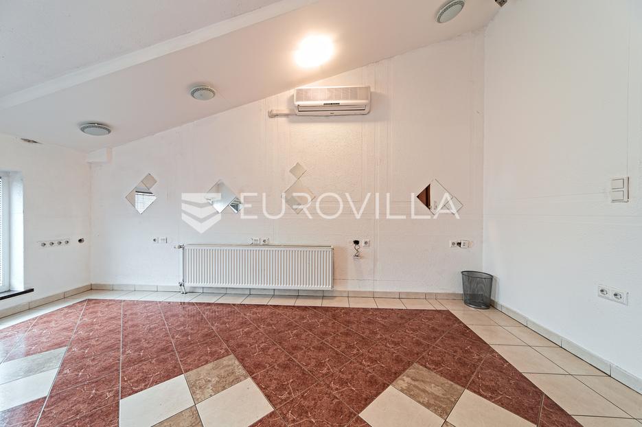 Komerční Na prodej -  Osijek