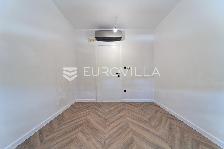 Appartamento In vendita -  Osijek