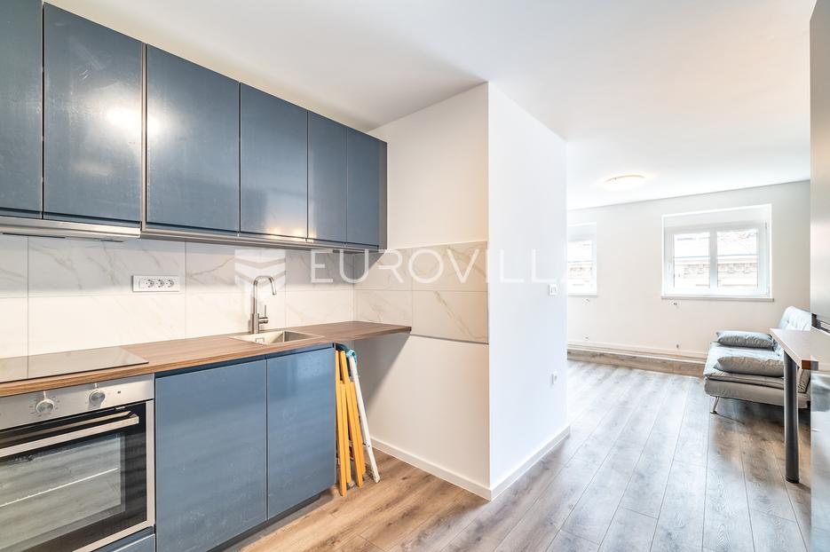 Apartment Zu verkaufen -  Donji Grad