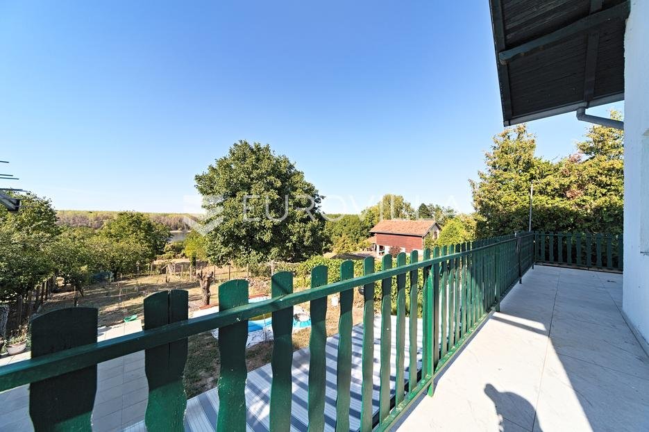 Casa In vendita - Osječko-baranjska Erdut