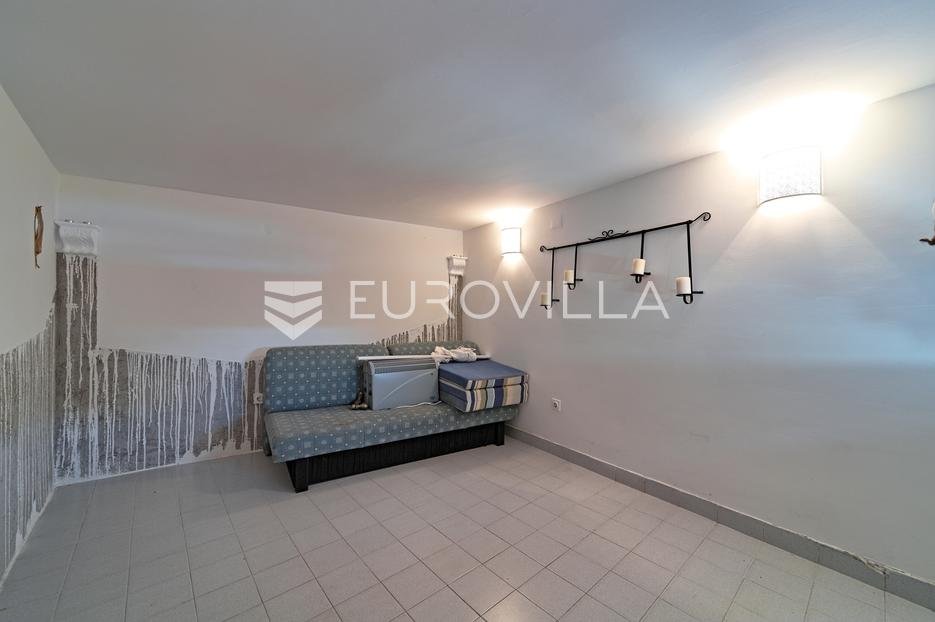 Casa In vendita - Osječko-baranjska Erdut
