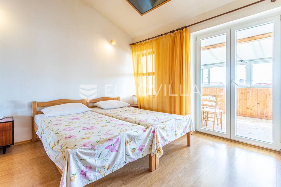 Stan Na prodaju -  Vodice