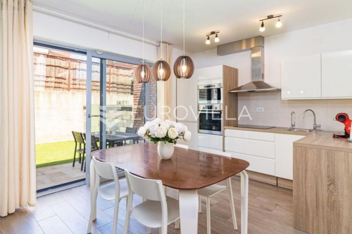 Apartmán K pronájmu - Istarska Ližnjan - foto 2/21