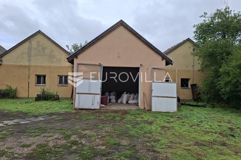 Komerčné Na predaj - Brodsko-posavska Okučani