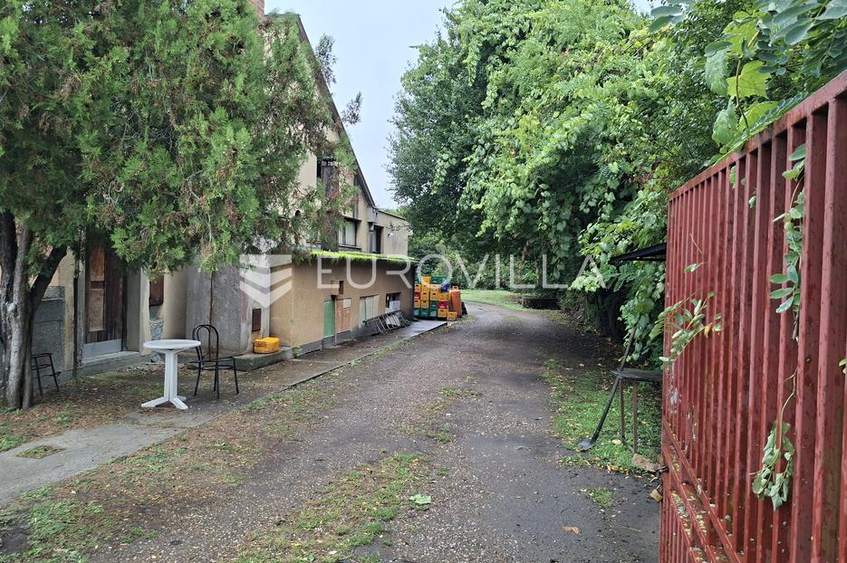 Komerčné Na predaj - Brodsko-posavska Okučani