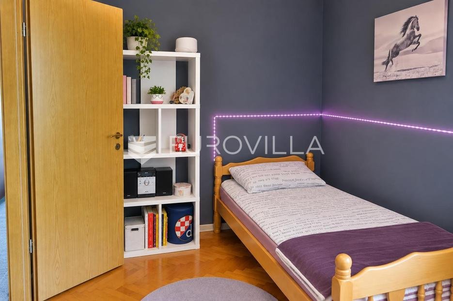 Flat For sale - Ličko-senjska Senj