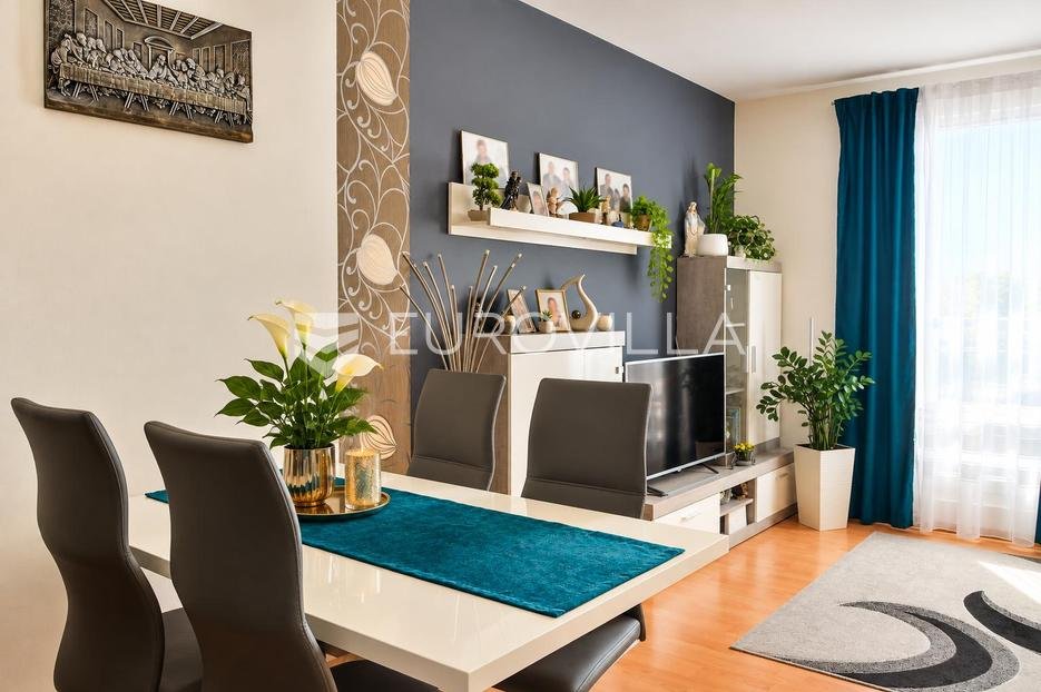 Flat For sale - Ličko-senjska Senj