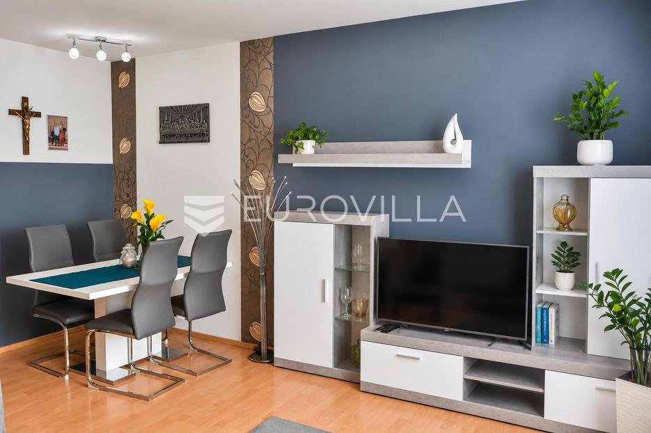 Flat For sale - Ličko-senjska Senj