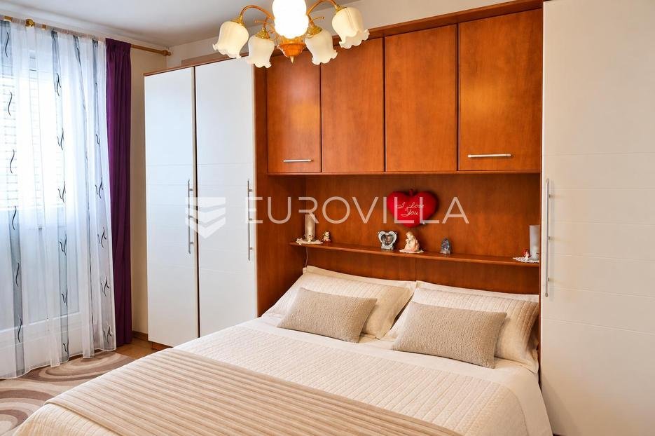 Flat For sale - Ličko-senjska Senj
