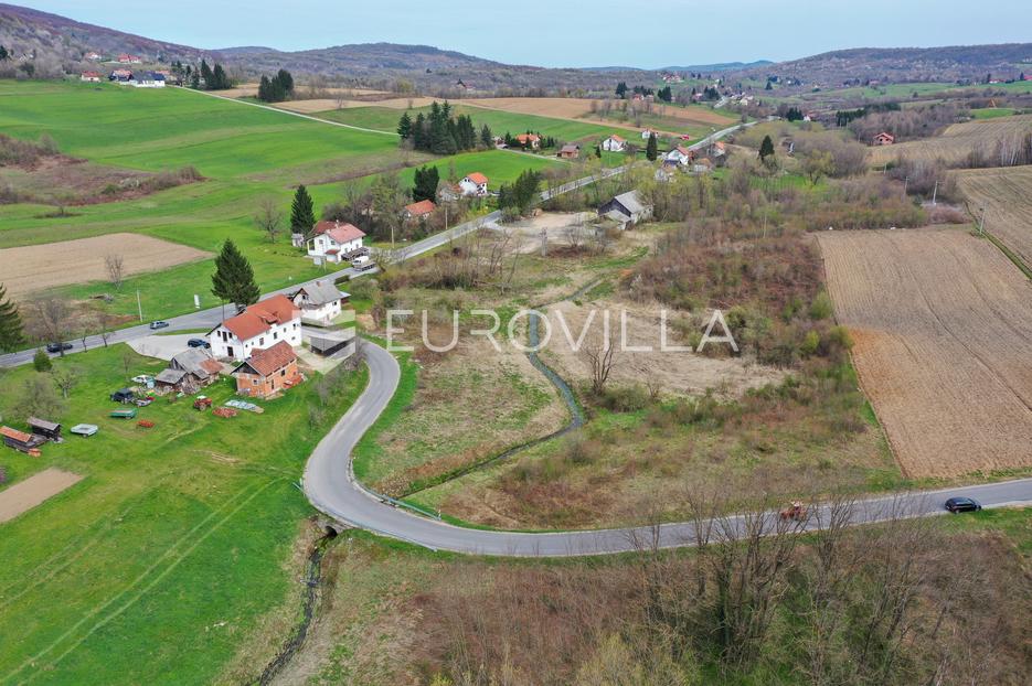 Parcela Na predaj - Karlovačka Rakovica - foto 2/2