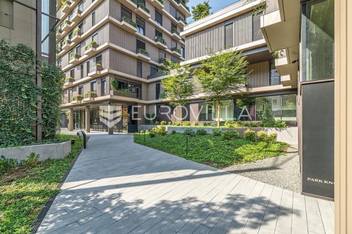 Apartmán na prodej 210 m² – Donji Grad