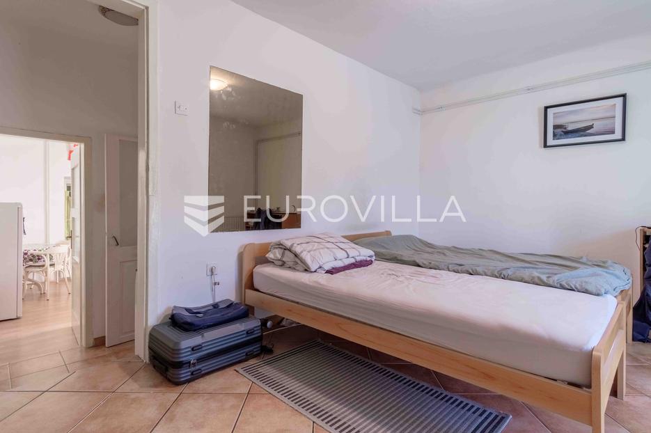 Apartma Na predaj -  Pula