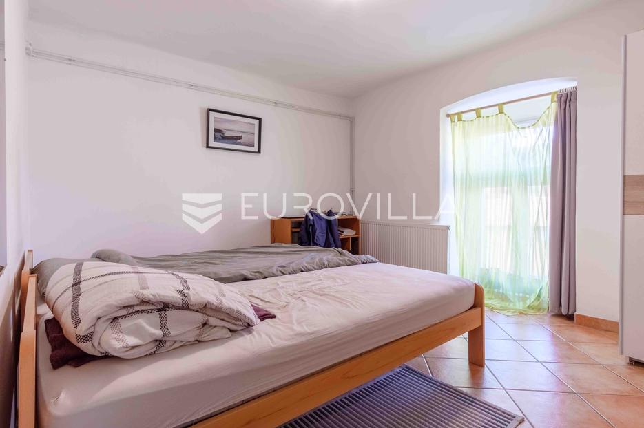 Apartma Na predaj -  Pula