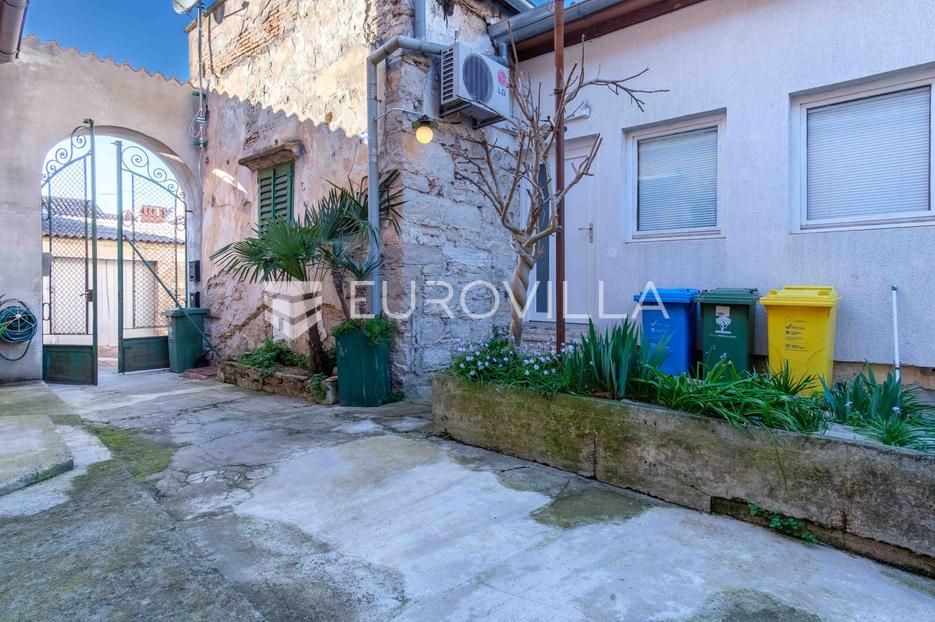 Apartma Na predaj -  Pula