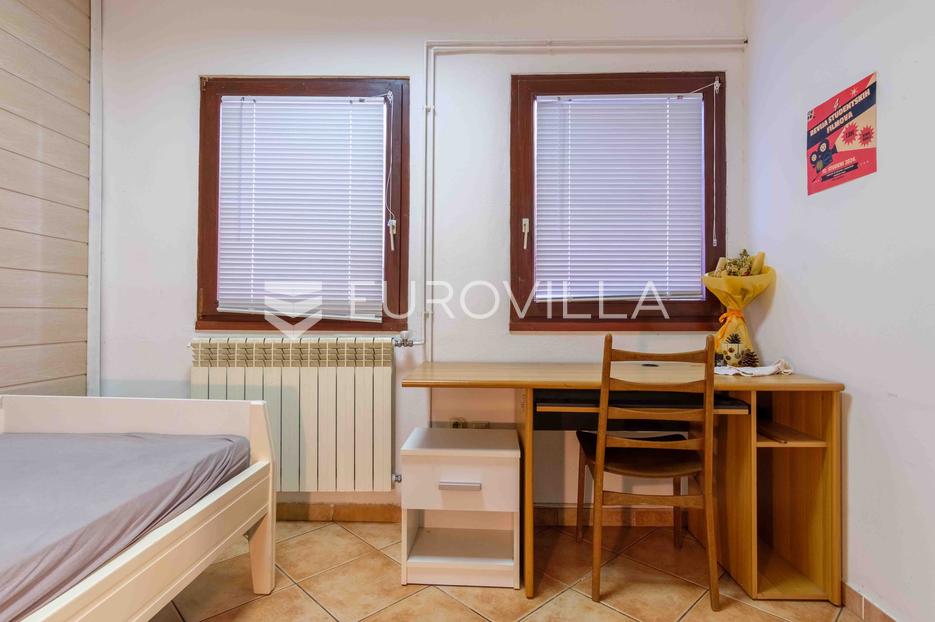 Apartma Na predaj -  Pula
