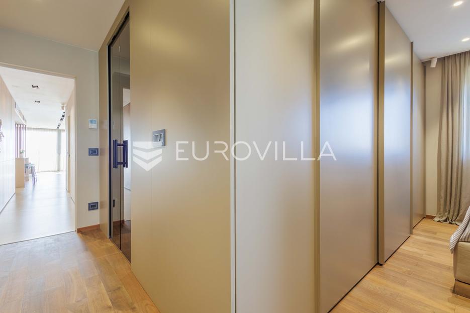 Flat For sale -  Novigrad