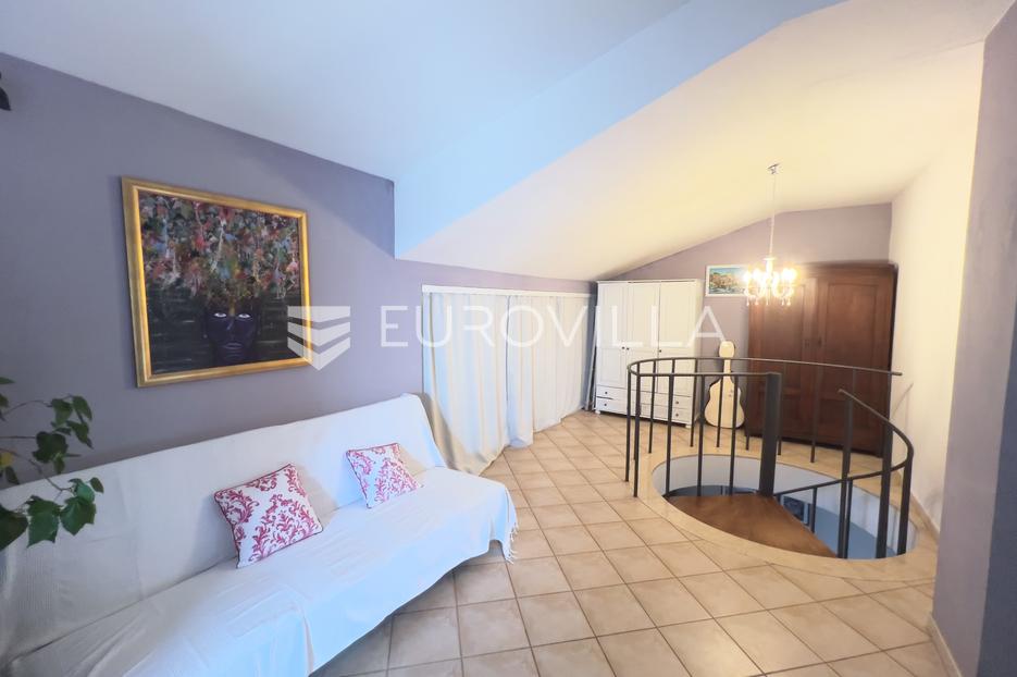 Flat For sale -  Novigrad