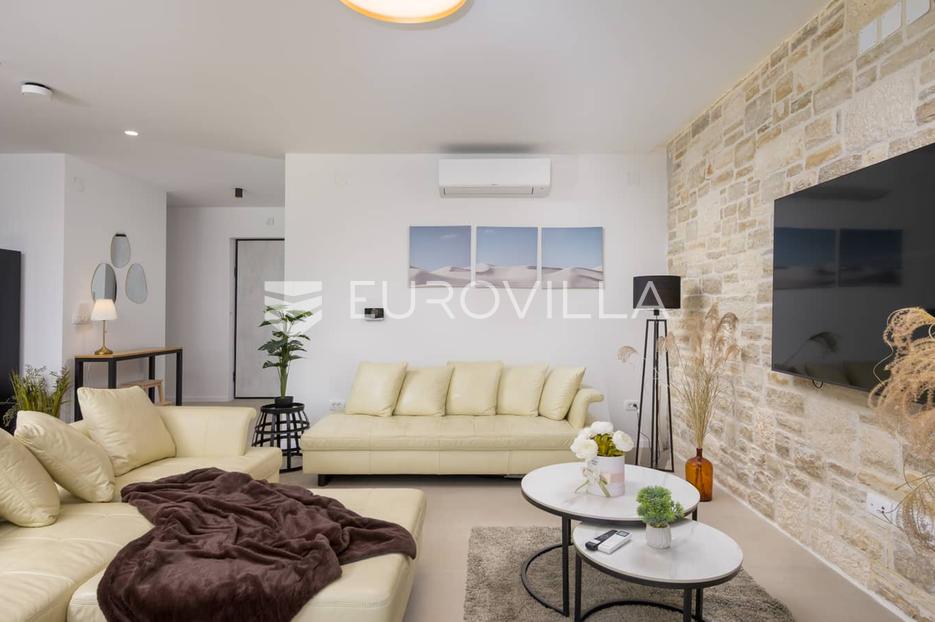 Kuća Na prodaju -  Rovinj