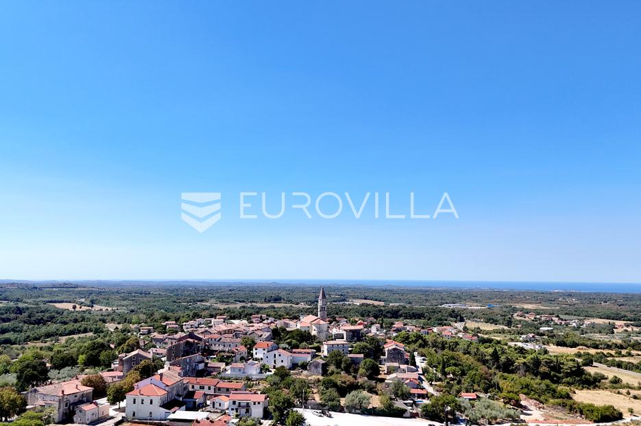 Parcela Na predaj - Istarska Višnjan - foto 1/4