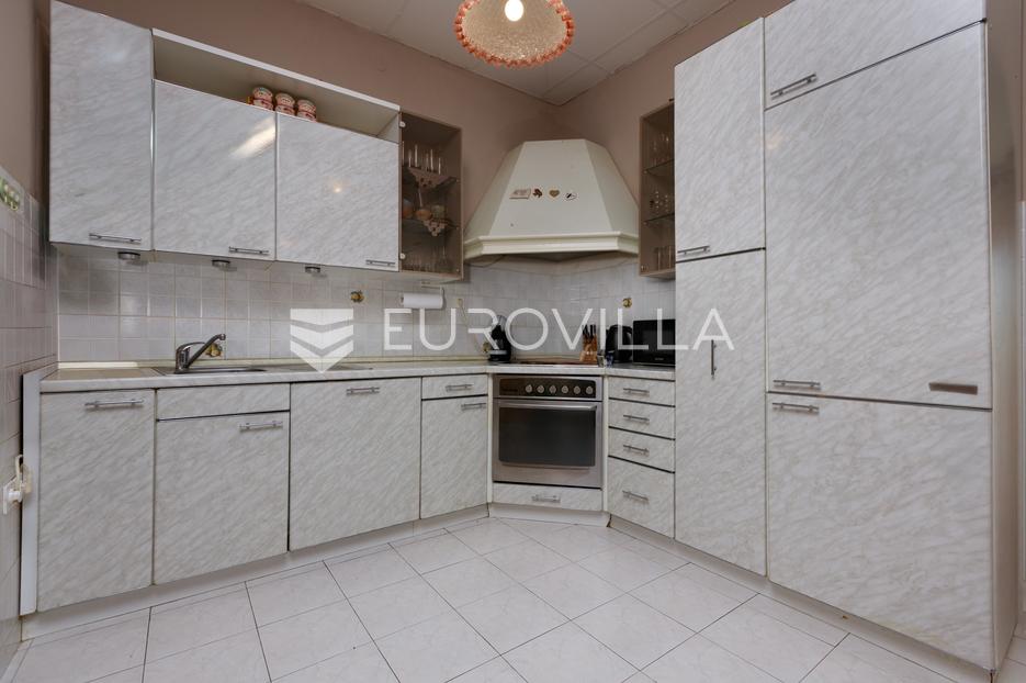 Apartment Zu verkaufen -  Rijeka